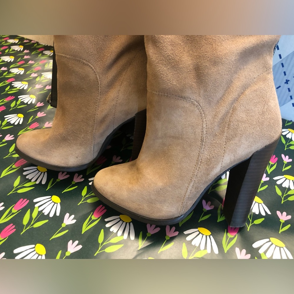 COLIN STUART Suede/Leather Boots with Stacked Heels in “Sand” -NEW!